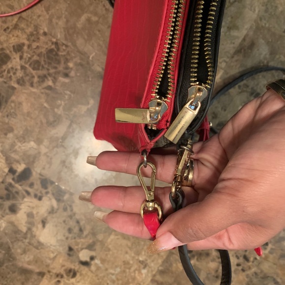 2 Crossbody purses 👜 - Picture 10 of 13